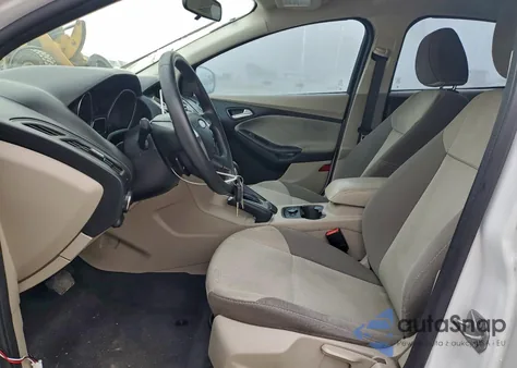 2014 Ford Focus Se z USA, uszkodzony, nr VIN 1FADP3F27EL377833